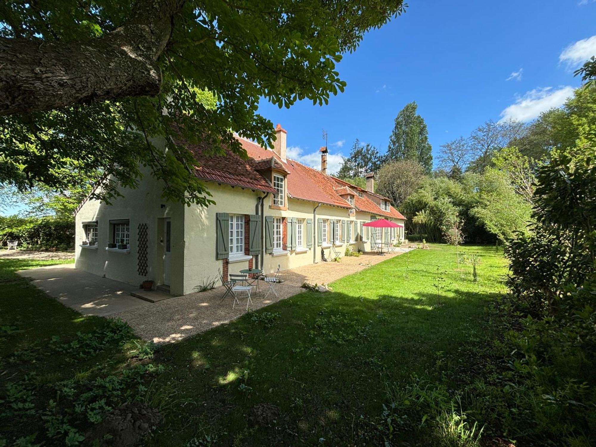 La Haute Tremiere Charenton-du-Cher Buitenkant foto